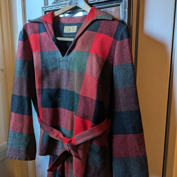 Vintage 1960s Pendleton 100% virgin wool skirt set buffalo plaid red gre… - Picture 2 of 16